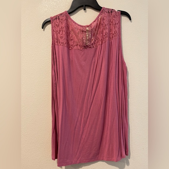 Pretty top💞 - Picture 4 of 5